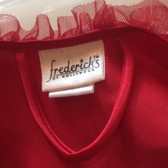 Fredericks of Hollywood Ruby Red robe - Picture 5 of 6